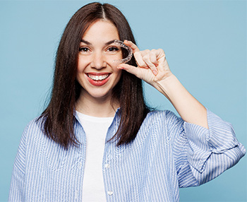 ClearCorrect has many benefits over traditional braces
