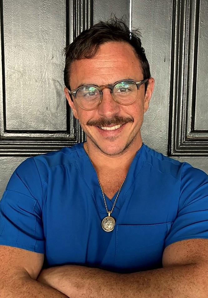 Dentist Orange California, Doctor D. Reed Dickinson
